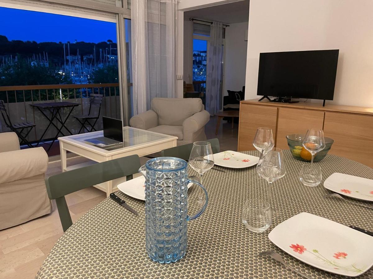 Appartement Les Pieds Dans L'Eau Saint-Mandrier-sur-Mer Exterior foto