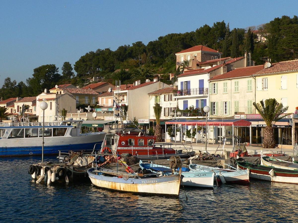 Appartement Les Pieds Dans L'Eau Saint-Mandrier-sur-Mer Exterior foto