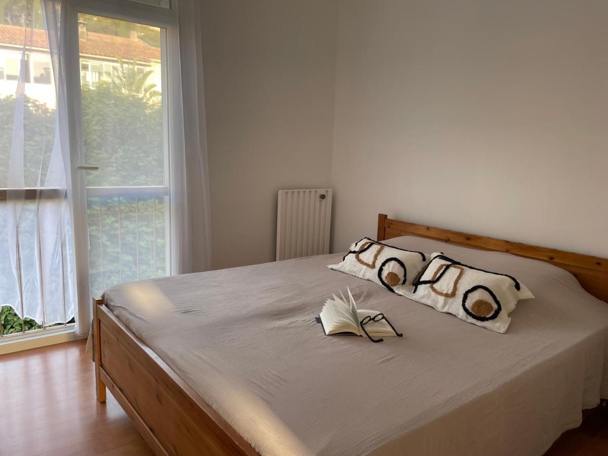 Appartement Les Pieds Dans L'Eau Saint-Mandrier-sur-Mer Exterior foto